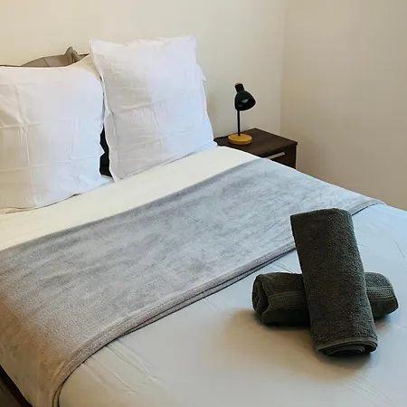 Apartamento Le 10 Gambetta Parking Prive- Centre- Confort *