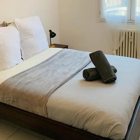 Apartamento Le 10 Gambetta Parking Prive- Centre- Confort Carcasona